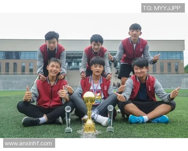 对话杨强：回顾足球生涯的起伏与梦想追逐之路